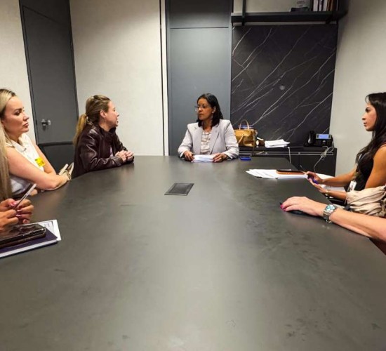 Flávia Moretti se reúne com deputada Gisela Simona e garante mais avanços para Várzea Grande