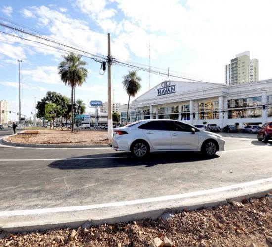 Secretaria de Obras conclui retorno da Av. Historiador Rubens de Mendonça e tráfego é liberado