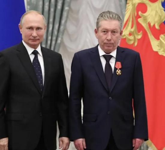 Presidente de produtora de petróleo da Rússia morre ao cair de janela de hospital