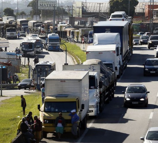 Repescagem do Auxílio Caminhoneiro será paga hoje