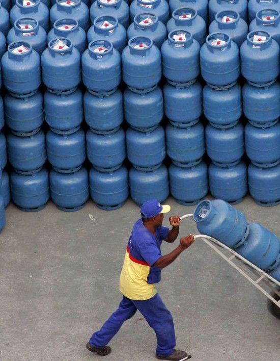 Petrobras reduz preço do gás de cozinha pago pelas distribuidoras