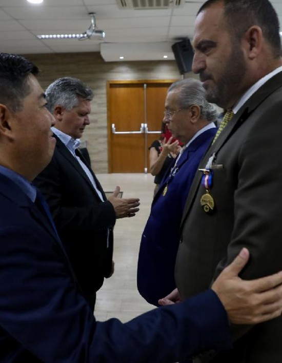 Not[icia MT Esporte MT Política MT Autoridades e servidores da Politec são homenageados com medalha