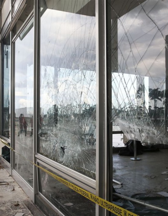 Política MT Seguraça MT Operação da PF cumpre mandados contra envolvidos em atos golpistas