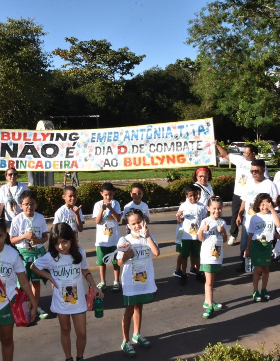 Comunidade escolar realiza terceira edição do Projeto “Sem Plateia Não Tem Bullying”