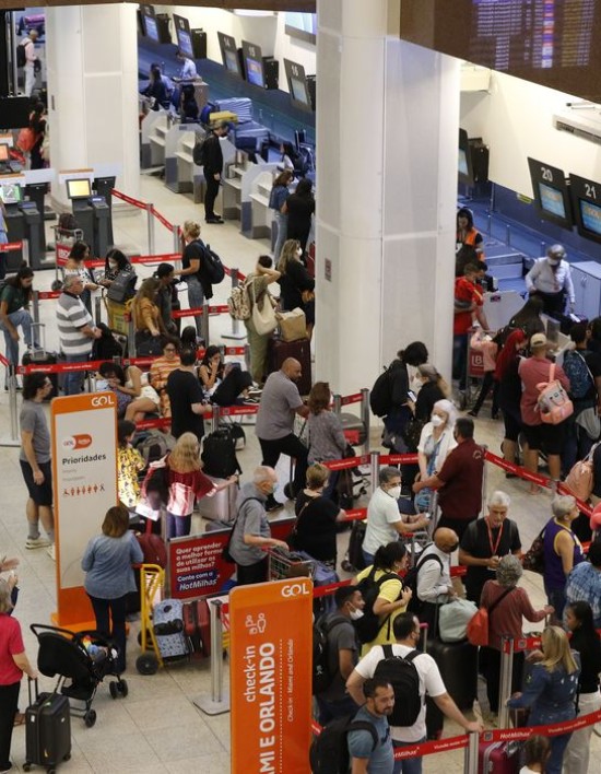 Programa de passagens aéreas acessíveis deve sair nas próximas semanas