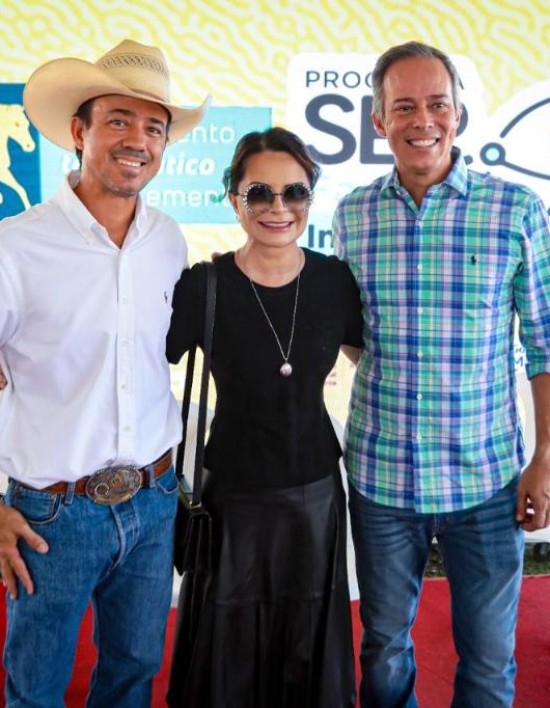 Primeira-dama de MT é madrinha do maior evento equestre do Centro-Oeste parceiro do SER Família Inclusivo