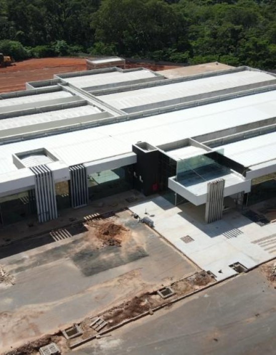 Obra do Laboratório Central está 95% concluída com estrutura moderna para atender a população