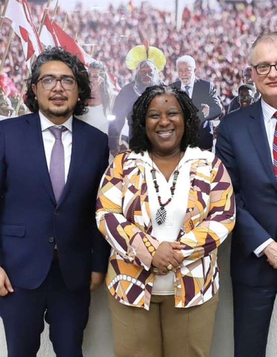 Brasil reafirma compromisso com a liberdade de expressão e intensifica combate à desinformação