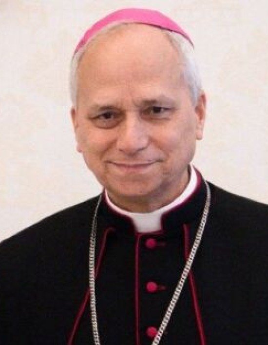 Americano Robert Prevost é novo PAPA