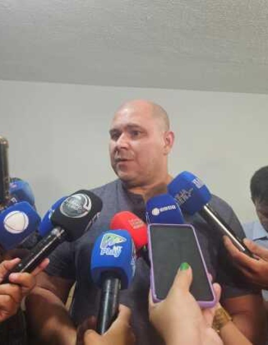 Abílio zera cartão consignado e limita descontos para servidores de Cuiabá após denúncias de fraude