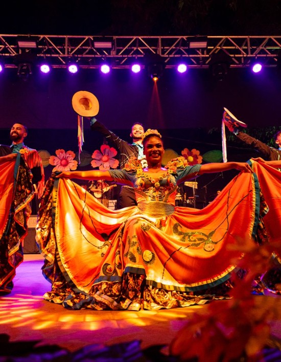 Flor Ribeirinha apresentará grandioso espetáculo em turnê internacional