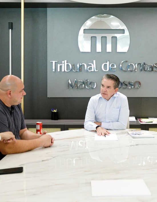 Prefeitura de Cuiabá entrega dados de seis meses de gestão ao TCE