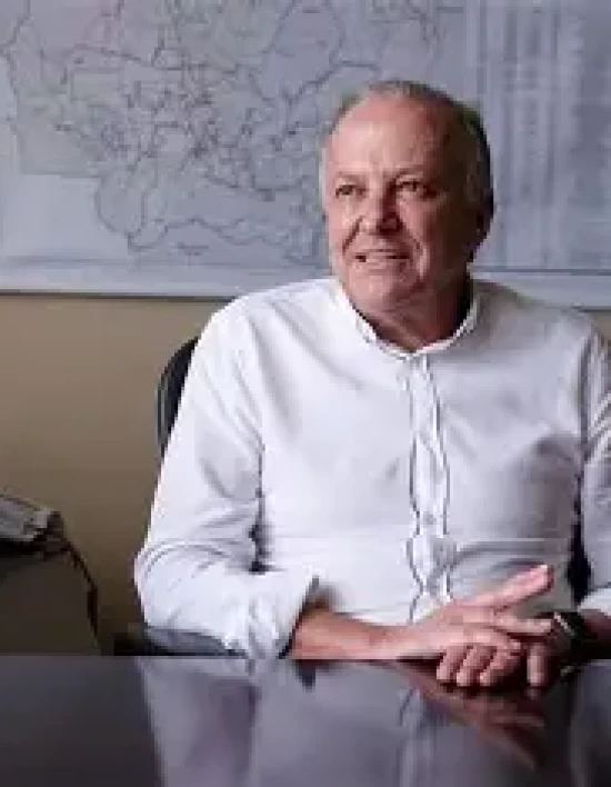 Pivetta evita atrito com Jayme após jantar de apoio a pré-candidatura e diz ter respeito pelo senador