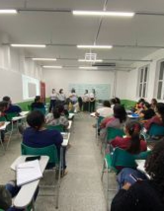 MERITO DA GESTÃO EDUCAÇÃO MUNICIPAL DE CUIABA PREFEITO EMANUEL PINHEIRO Estudantes do Qualifica Mais Progredir irão receber benefício