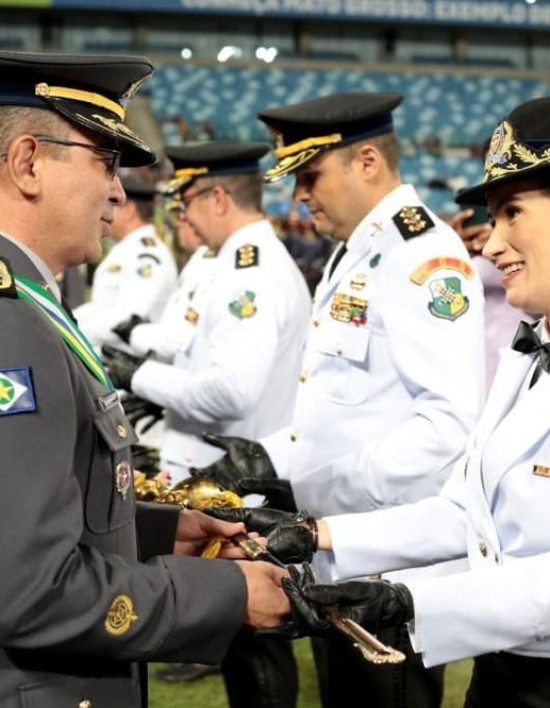PM oficializa promoção de 983 militares em celebração aos 190 anos de história da instituição