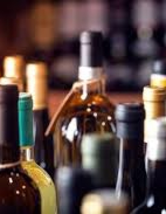 Ministério Público alerta bares e restaurantes sobre riscos de adulteração de bebidas em MT