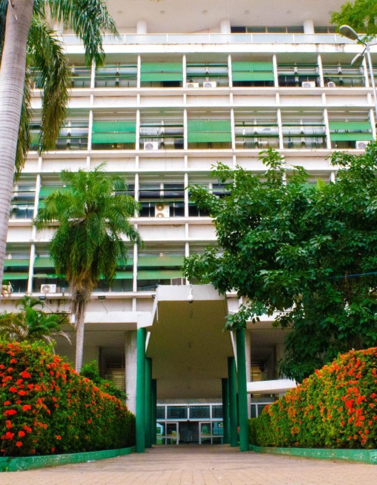 Câmara de Vereadores aprova “Pix do Dia do Professor” nos valores de R$ 100 e R$ 200