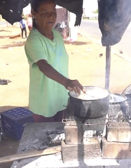 Três em cada dez famílias brasileiras não têm acesso suficiente a alimentos e passam fome