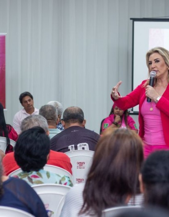 Outubro Rosa Primeira-dama diz que prioridade será acompanhamento de casos identificados em ação do Outubro Rosa