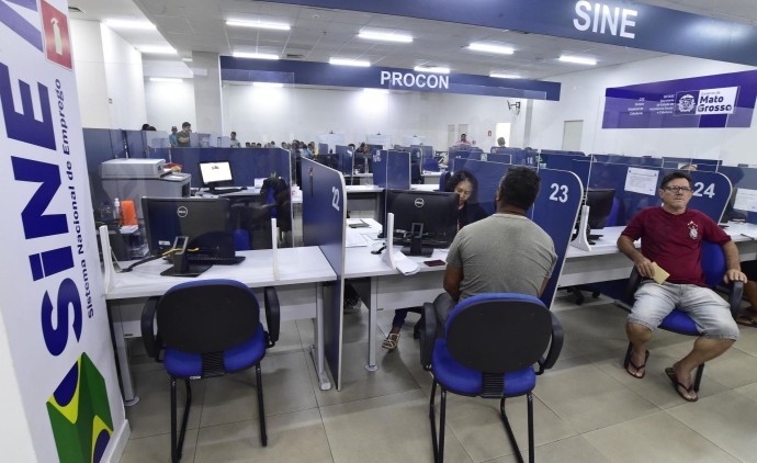 Mais de 2,6 mil vagas de emprego são disponibilizadas pelo Sine-MT nesta semana