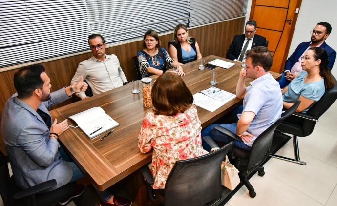 CRO e Sinodonto veem avanços após reunião na Prefeitura de Cuiabá sobre PCCS da categoria