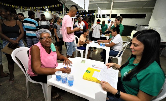 Prefeito de Cuiabá entrega 510 títulos definitivos de propriedades nesta terça-feira (4)