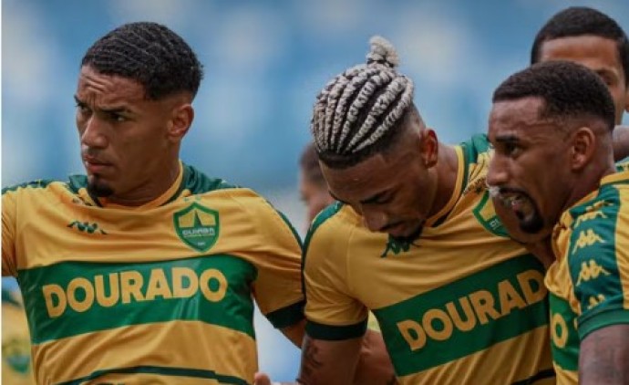 Derik Lacerda faz três, Cuiabá goleia Sport Sinop e se classifica