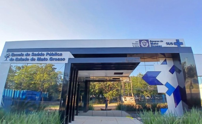 Obra da Escola de Saúde Pública está com 83% de execução