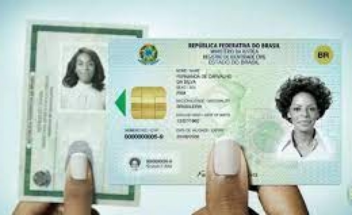 Saiba quando o novo RG se tornará obrigatório e onde ir para emitir o novo documento