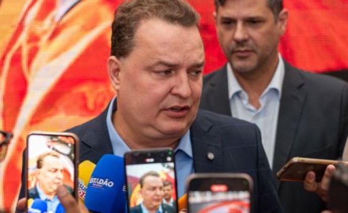 Max vê arrecadação em alta e defende congelamento do Fethab