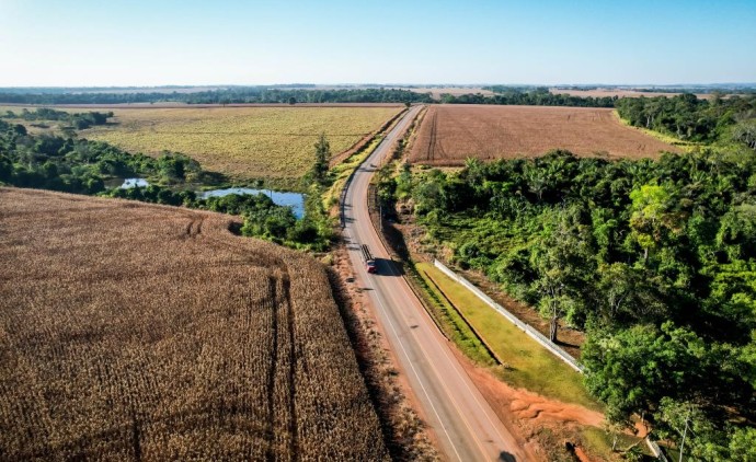 MT vai superar meta e entregar mais de 6.000 km de asfalto novo em rodovias até final de 2025