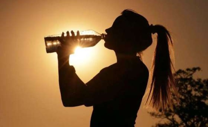 Cuiabá bate 40º C e Inmet emite dois alertas máximos de baixa umidade