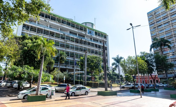 Prefeitura de Cuiabá paga aposentados, pensionistas e movimenta R$ 27,4 milhões