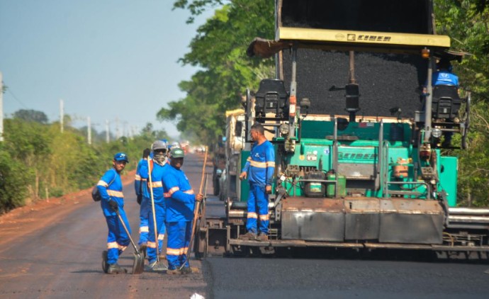 Governo licita R$ 220 milhões em obras de infraestrutura em Mato Grosso