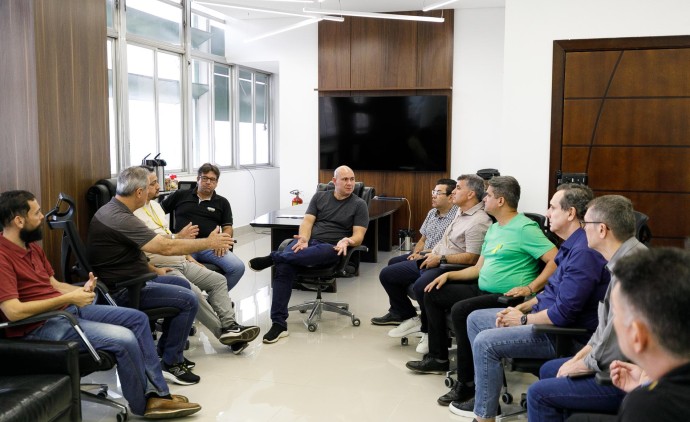 Prefeitura lança feira na Rua 13 de Junho para incentivar comércio e revitalizar o centro de Cuiabá