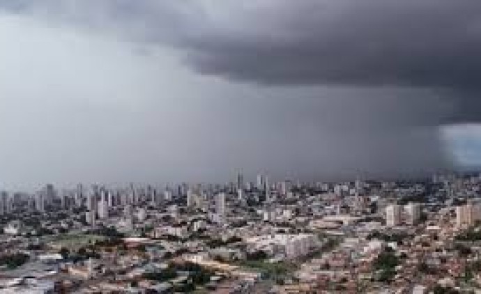 INMET emite alerta amarelo de tempestade com risco de granizo em Cuiabá e outras 40 cidades
