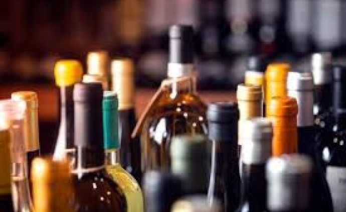 Ministério Público alerta bares e restaurantes sobre riscos de adulteração de bebidas em MT