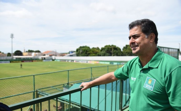 Emanuel anuncia que Brazuca será instalada no Dutrinha após processo de restauração