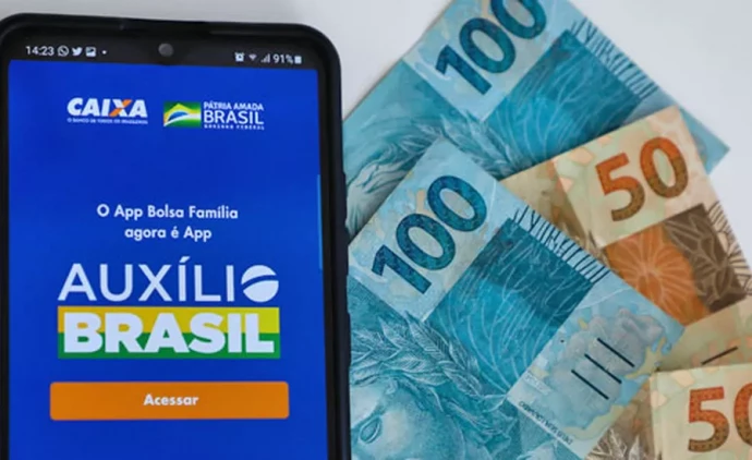 Auxílio Brasil: parcela de R$ 600 começa a ser paga nesta terça-feira