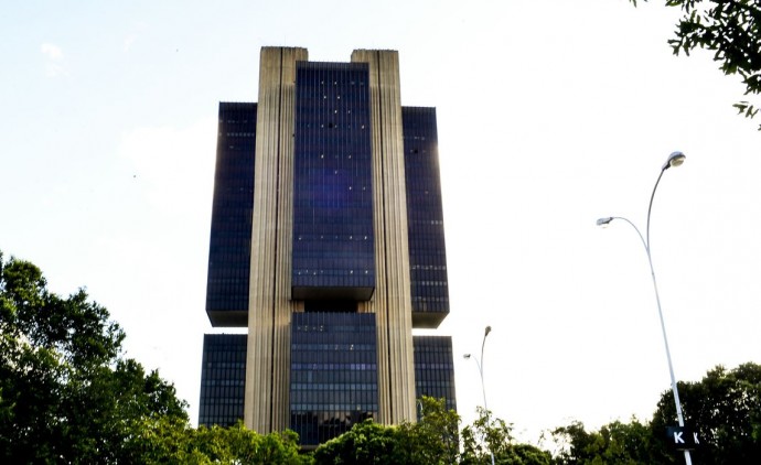 Copom define hoje taxa básica de juros da economia