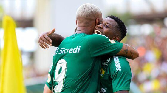 NOTÍCIA DE MT Cuiabá vence Coritiba na Arena Pantanal e garante permanência na Série A