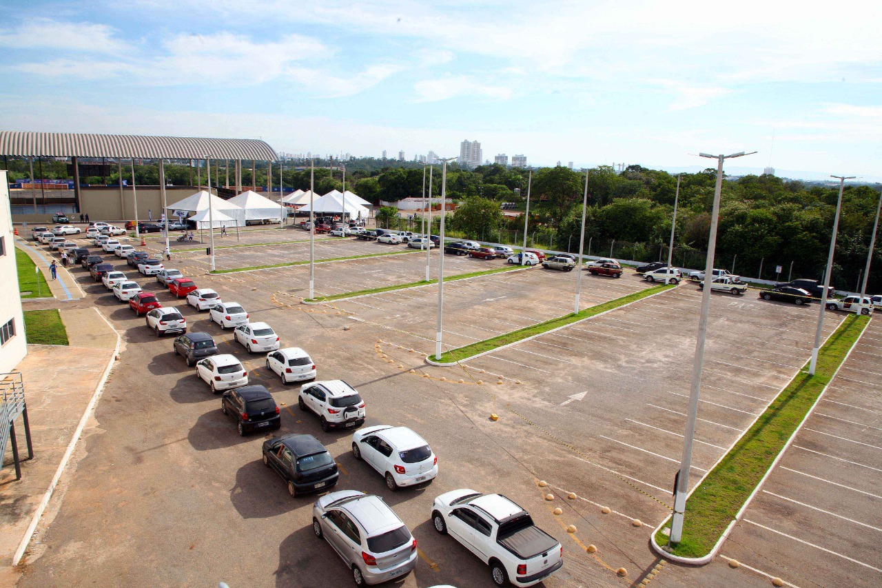 VÁRZEA GRANDE REALIZA CORUJÃO DA SAÚDE E DIVULGA NOVO CALENDÁRIO DE VACINAÇÃO CONTRA A COVID