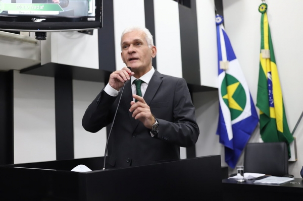 vereador e professor Mário Antonio Moyses Nadaf (PV)