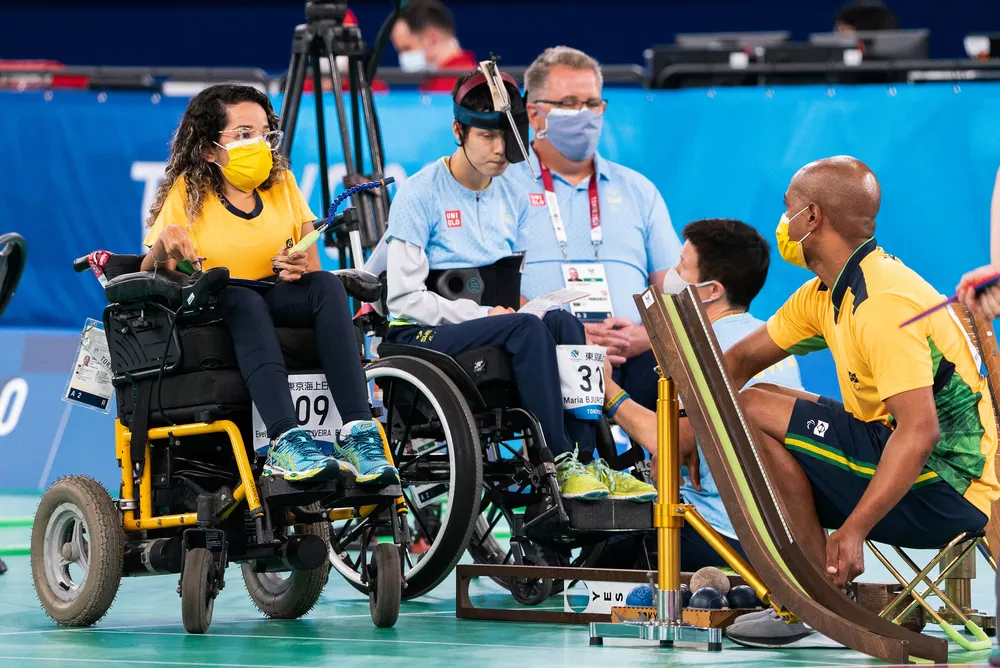 Paralimpiadas Brasil 2021 Ouros das mulheres fazem Brasil dar novo salto no quadro de medalhas