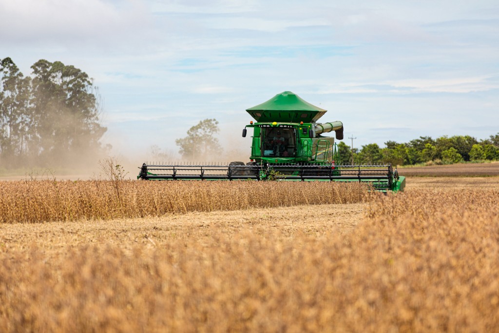 Mato Grosso lidera colheita da safra de soja 2023/24 no Brasil