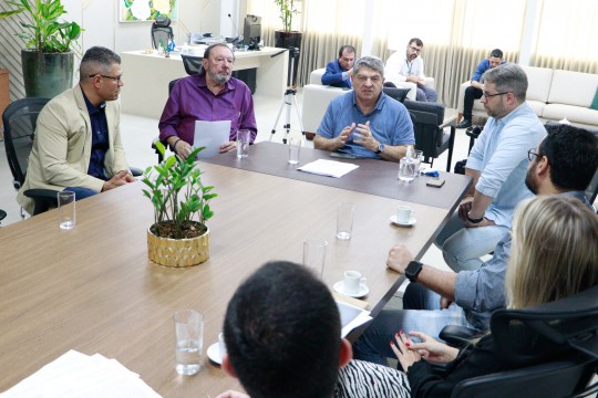 TCE-MT propõe mesa técnica para resolver passivo financeiro e garantir atendimento no HMC