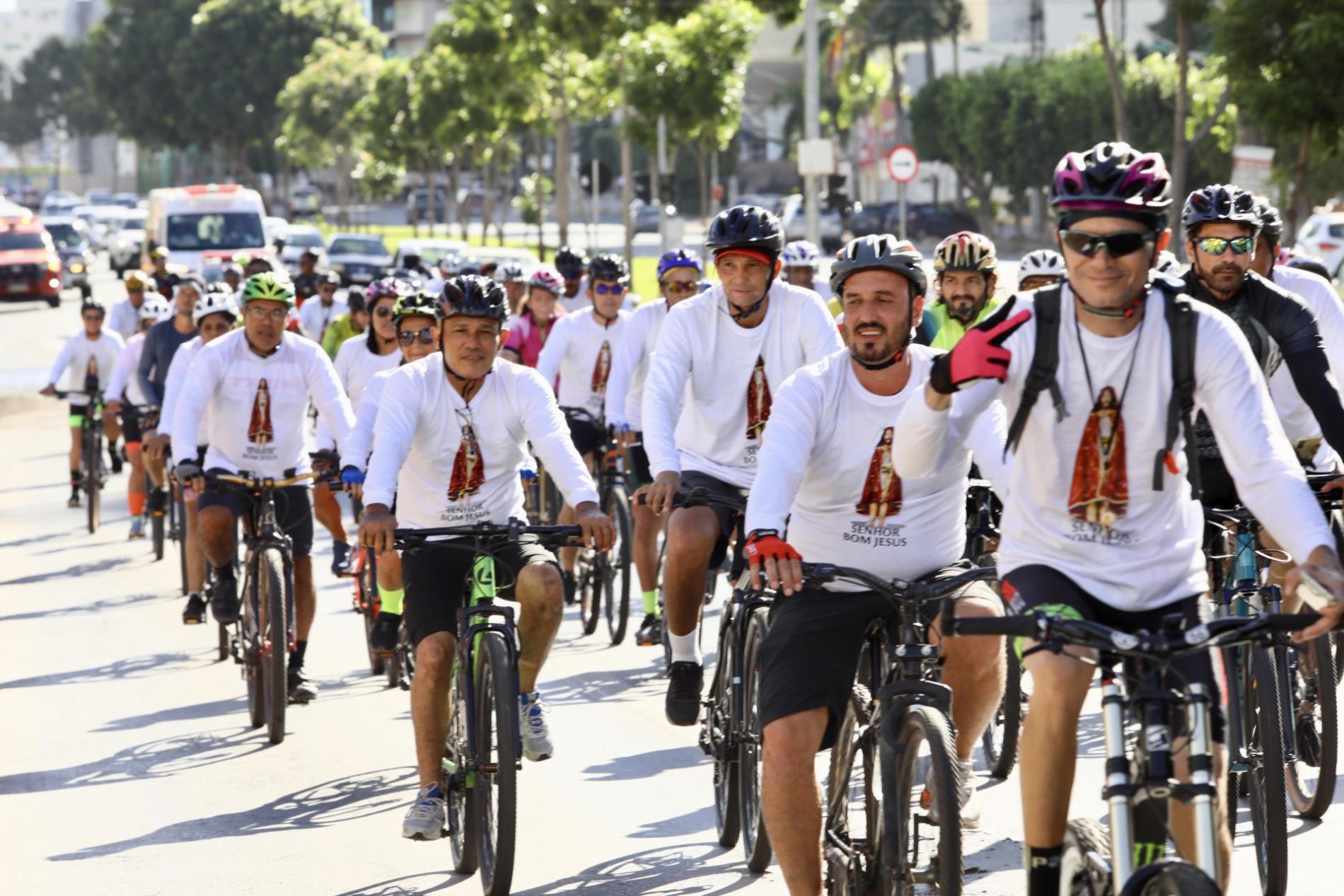 Pedal da Semob e benção do Senhor Bom Jesus de Cuiabá padroeiro da cidade marcam a programação de aniversário de Cuiabá