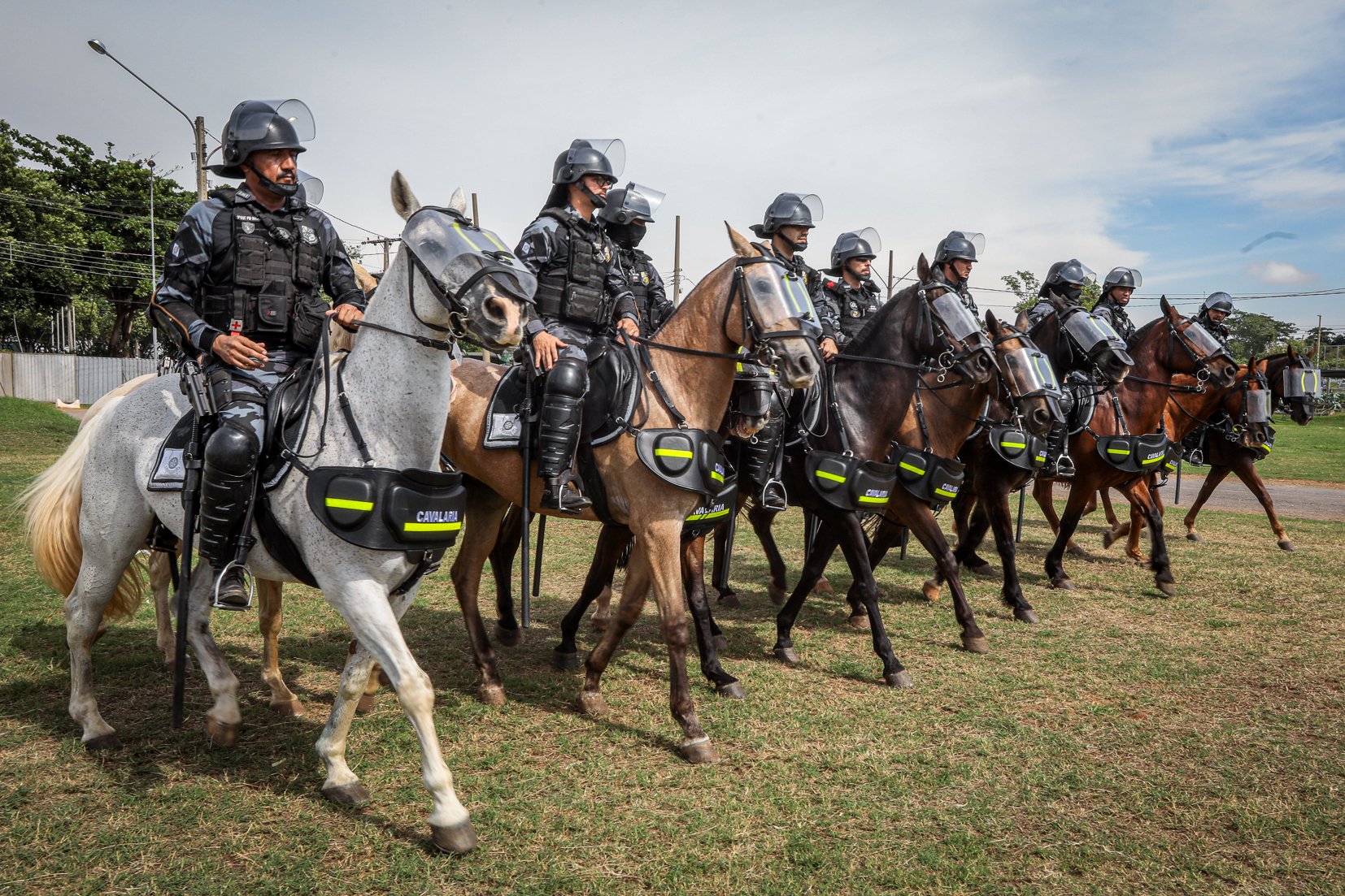 Cavalaria da Polícia Militar lança Operação Centauro em Cuiabá