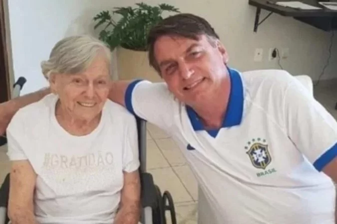 morre mãe bolsonaro luto mãe morte presidente