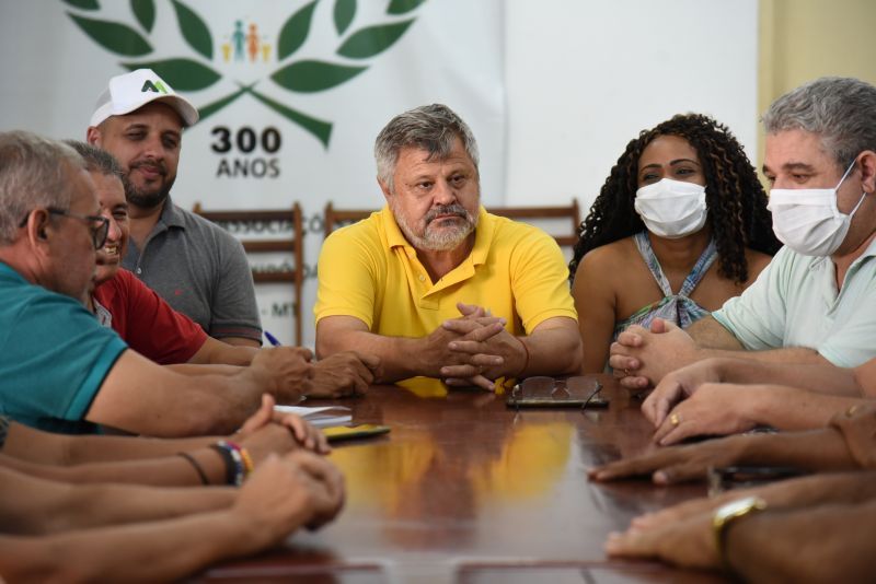 prefeito de cuiaba ]Stopa participa de reunião com lideranças comunitárias para debater melhorias na região Sul